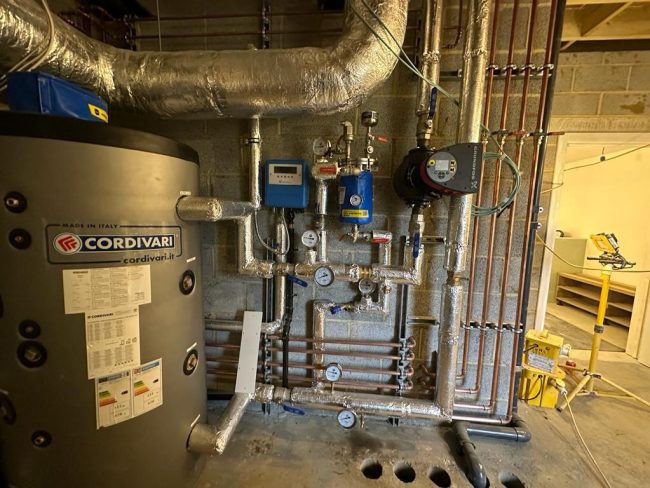 35007165-BE42-48BC-96AA-5F7B5226102F